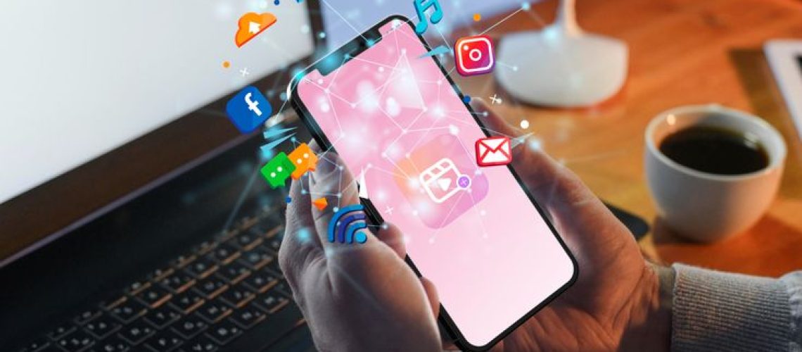 How Mobile Development Helps Customer Engagement