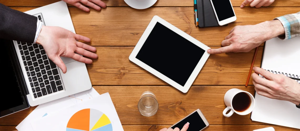 How Mobile Apps Support Real-Time Interaction